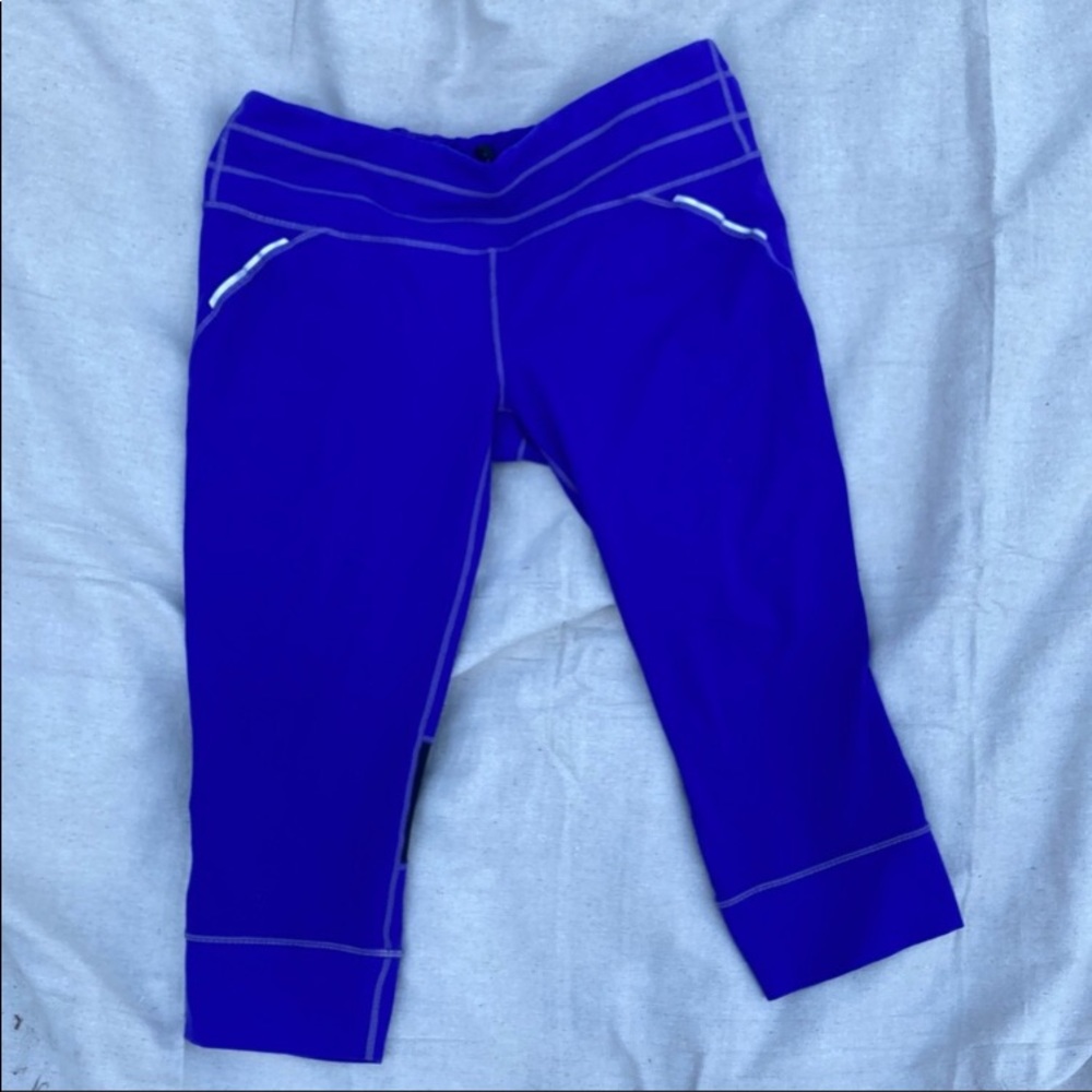 🔥Athleta Cropped Leggings - XL